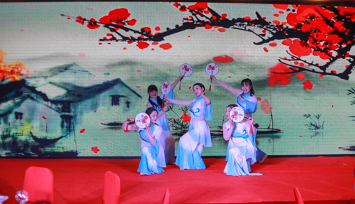 大禹漢光2018年“同心同行，共創(chuàng)未來”主題年會(huì)圓滿成功