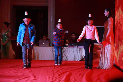 大禹漢光2018年“同心同行，共創(chuàng)未來”主題年會(huì)圓滿成功